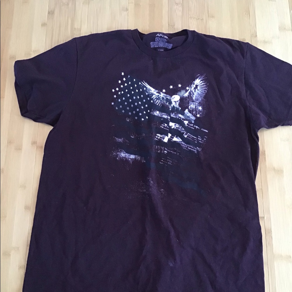 Apt 9 Eagle Patriotic T Shirt